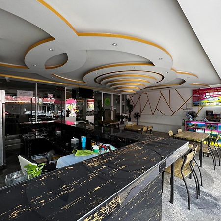 Готель Royal Vista Patong Екстер'єр фото